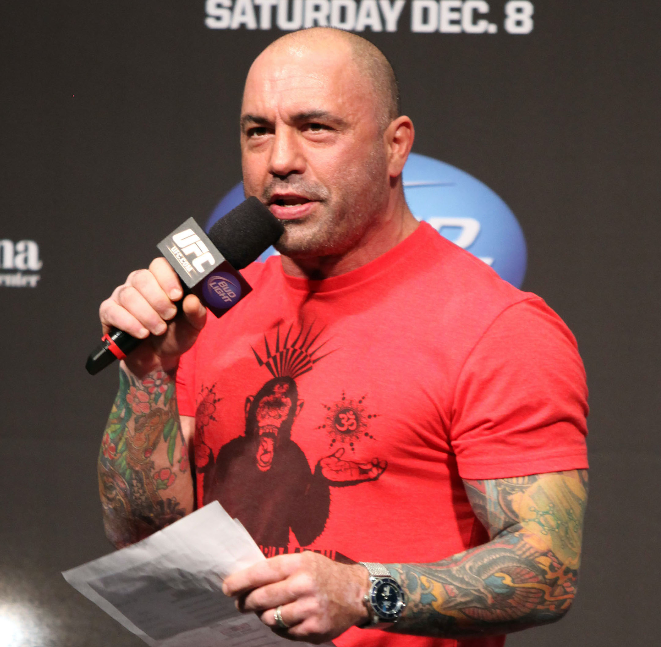 Joe Rogan speaks out as Spotify attaches content advisories to podcasts on COVID-19