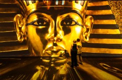 King Tut’s burial chamber could contain door to Nefertiti’s tomb