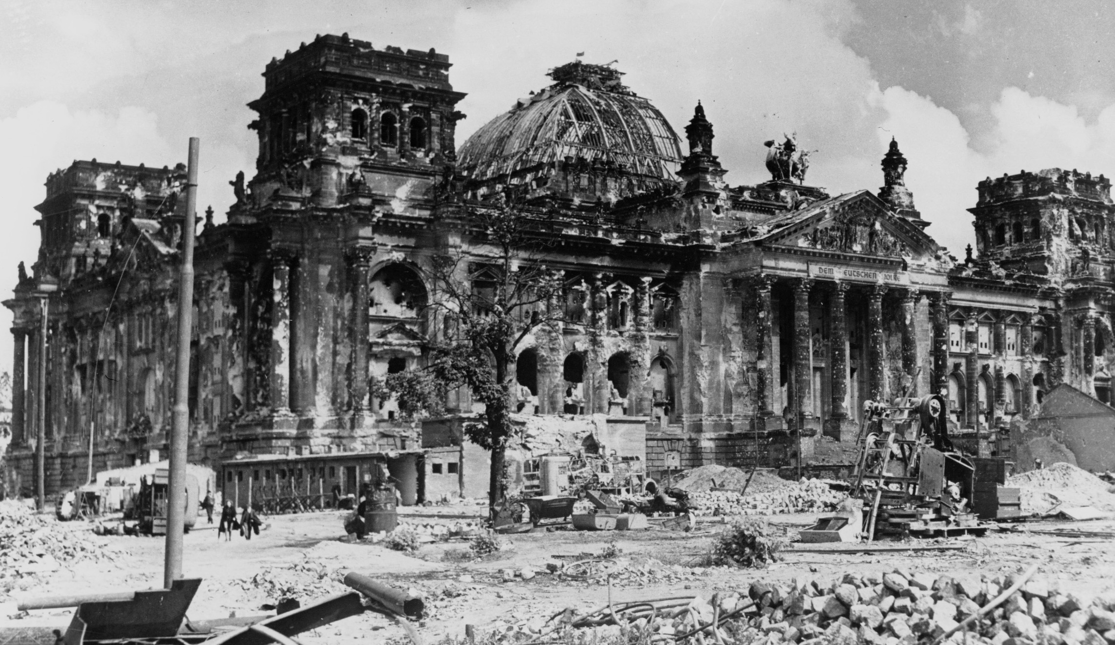 Morality aside, Adolf Hitler was a garbage leader