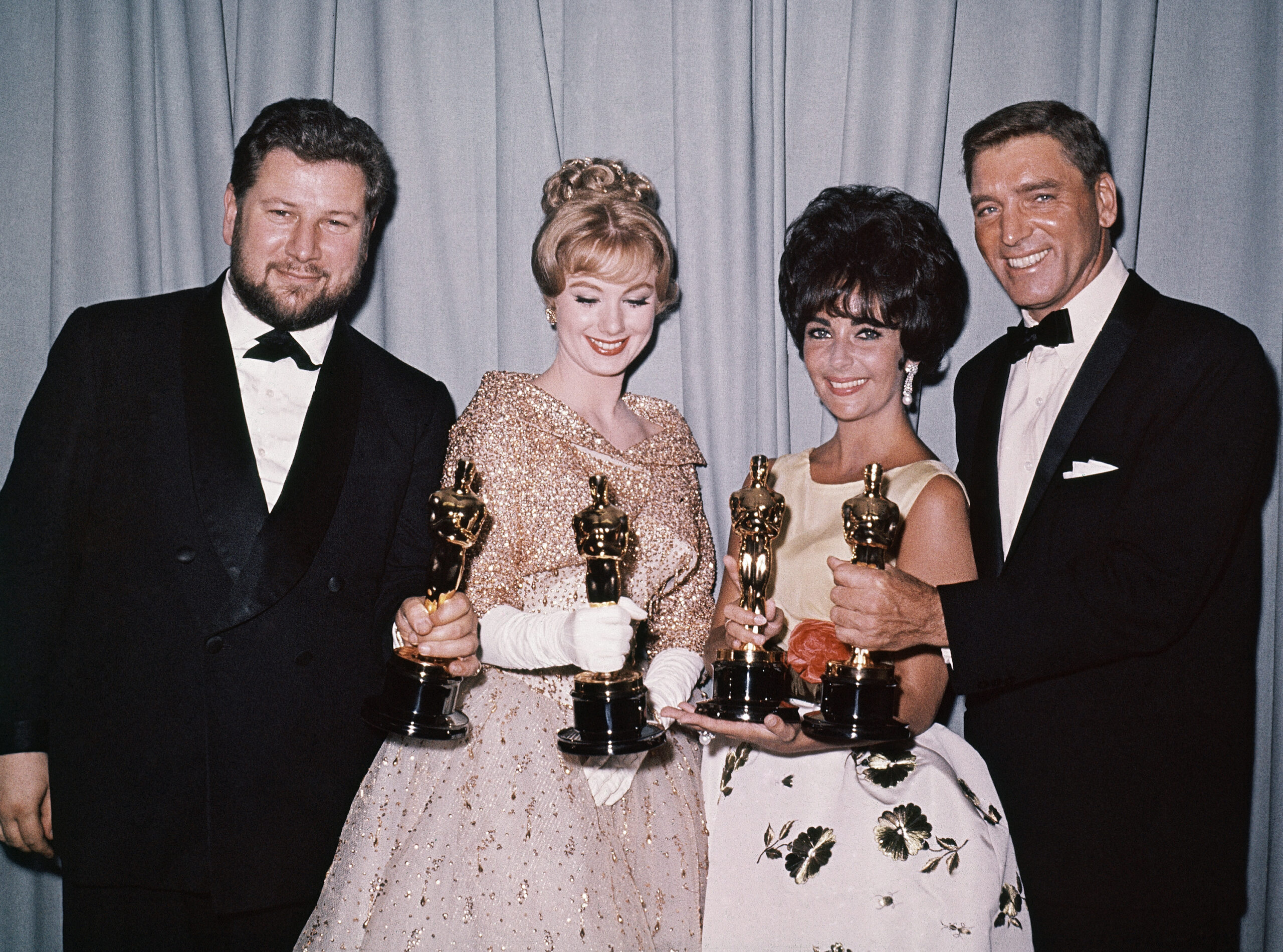 Elizabeth Taylor’s lucky dress found in a suitcase