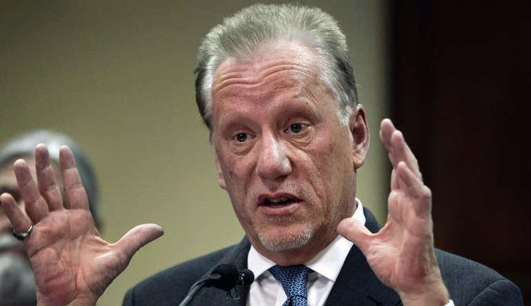 ‘I’m back’: James Woods trashes AOC and Clintons in return to Twitter