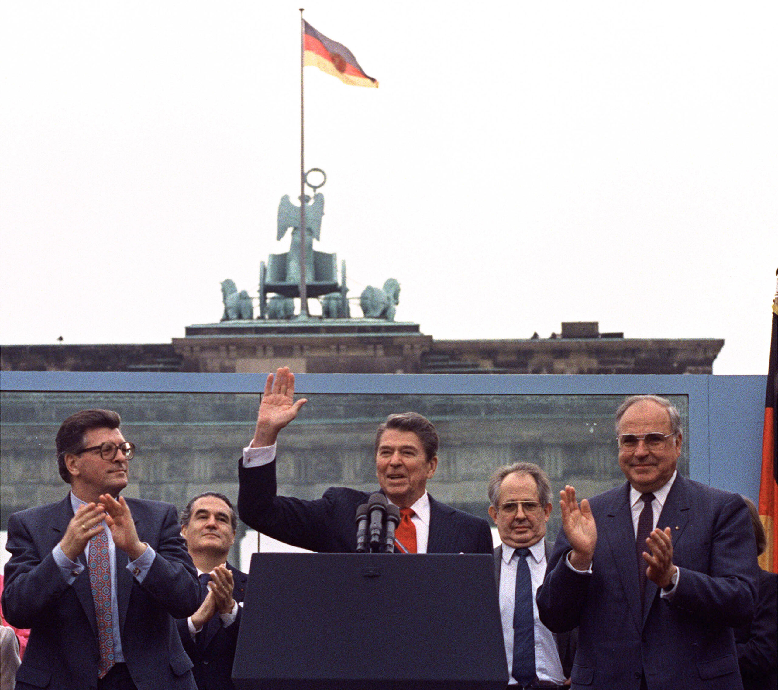 Ronald Reagan, Helmut Kohl, Philipp Jenninger