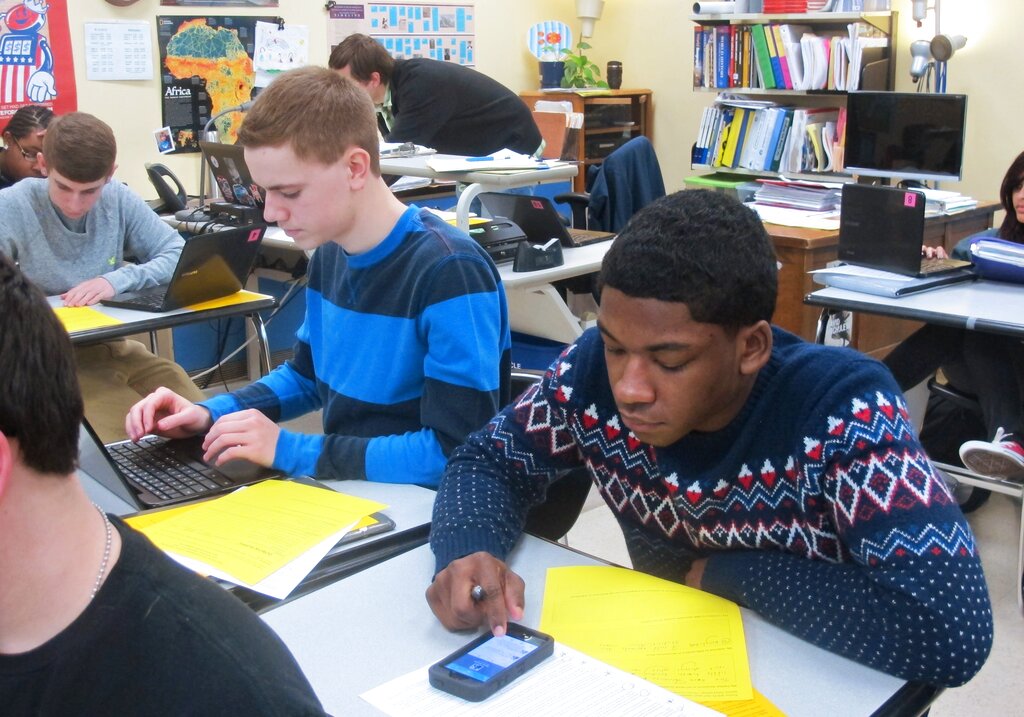 ‘Wokeness’ overtakes ‘three R’s’ in college teacher training