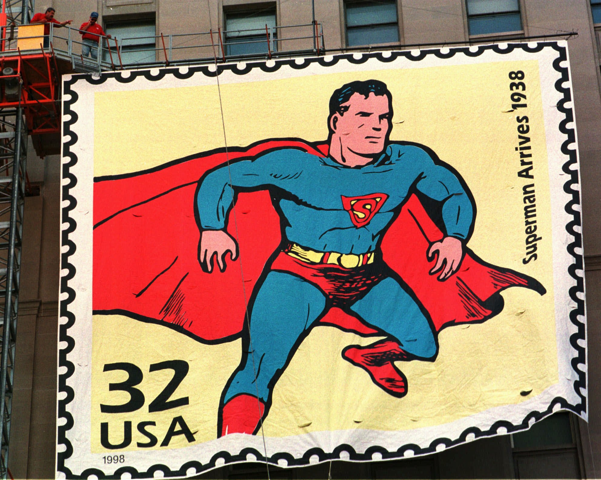 Superman ditches the ‘American Way’