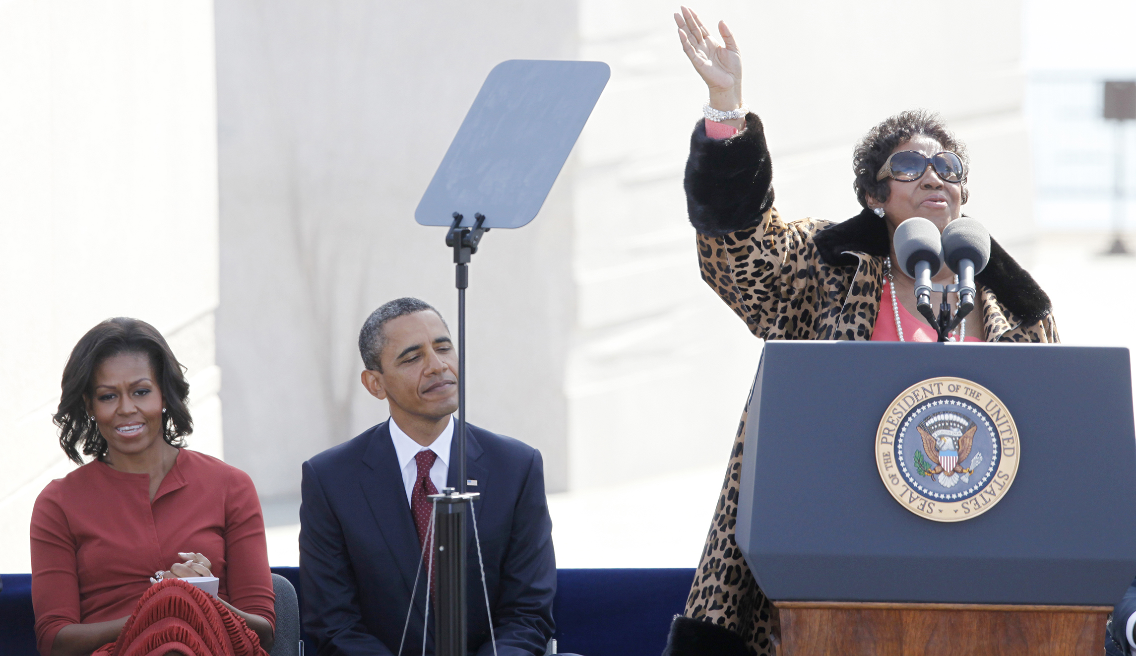 Obamas on Aretha Franklin: ‘Every time she sang, we were all graced with a glimpse of the divine’