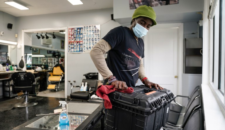 Northam directs $20M in federal money to fulfill small business grants