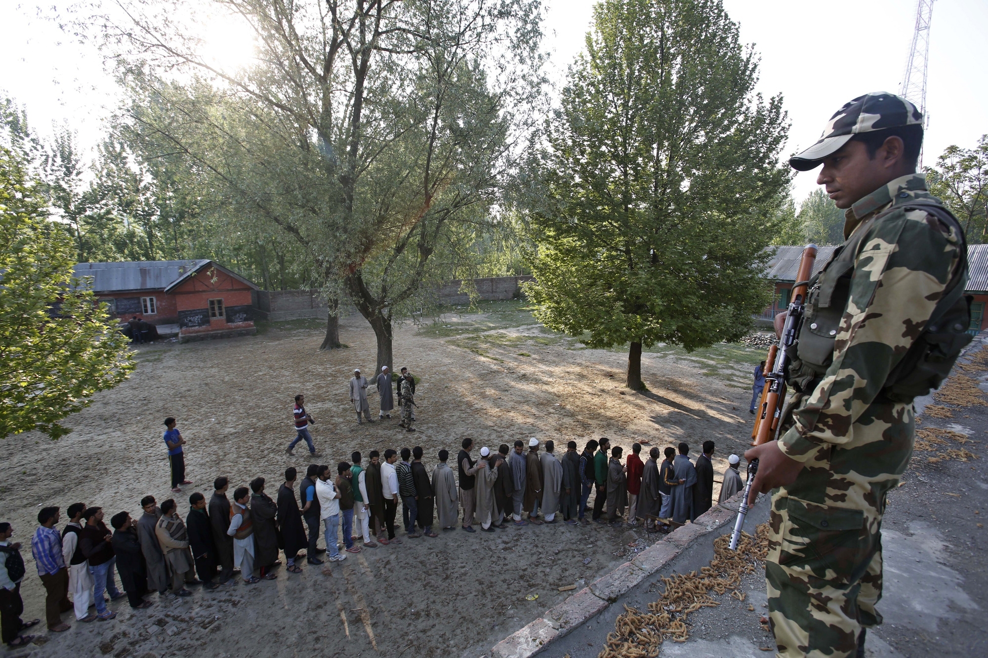 Clashes and violence mar polls in Indian Kashmir