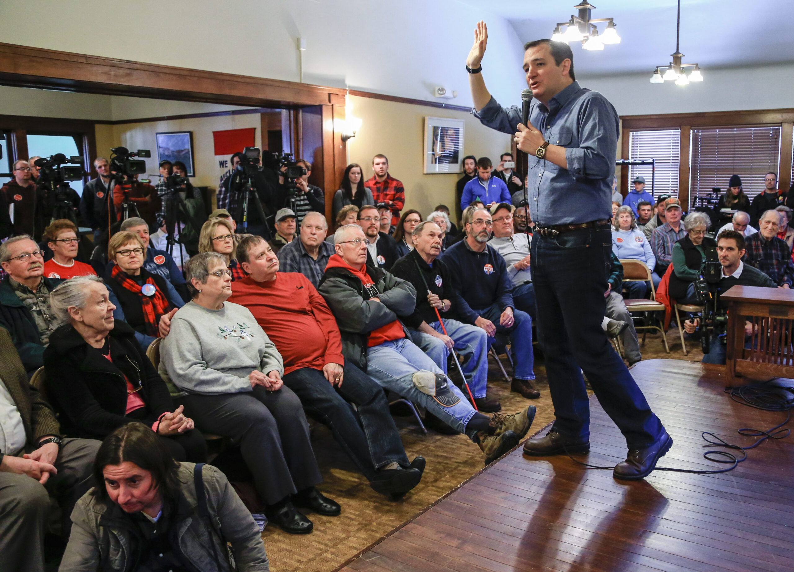 Cruz ‘Obama wants your guns’ tweet sparks outrage