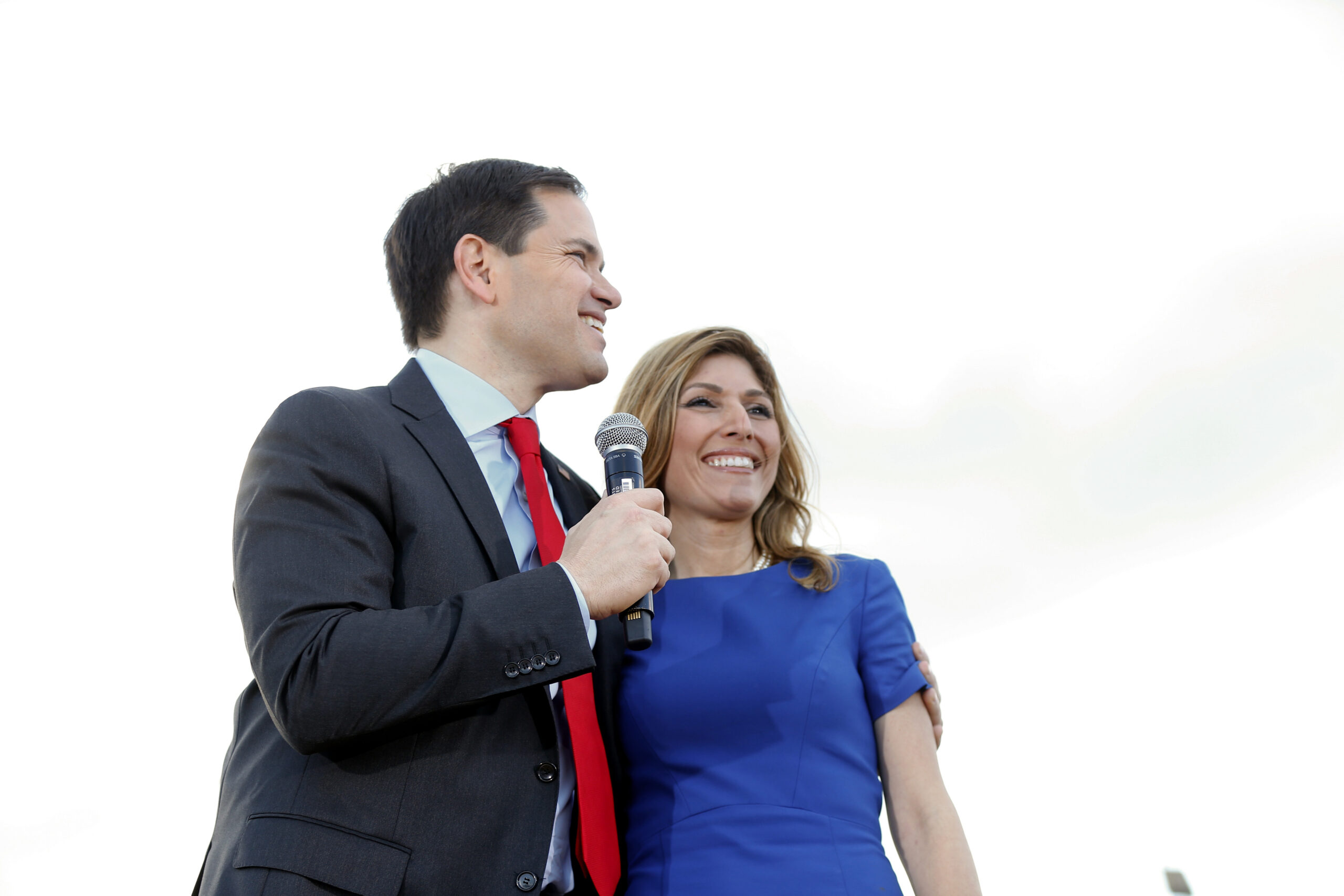 Marco Rubio and his wife to have dinner with Trumps