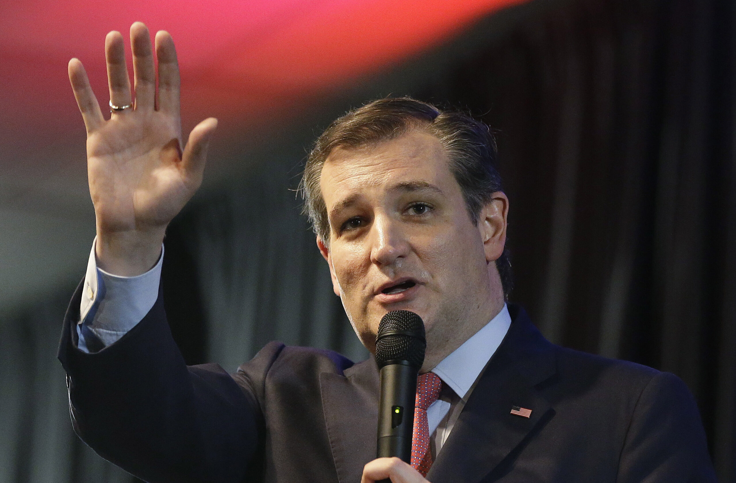 Cruz tells Hoosiers ‘rise up’ against the leviathan