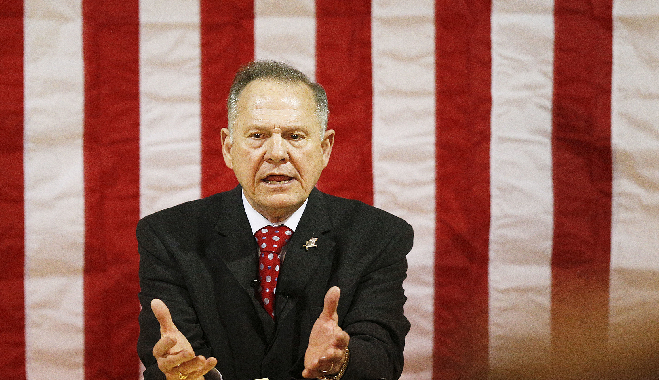 Roy Moore now claims he knows none of his accusers, contradicting his earlier defenses