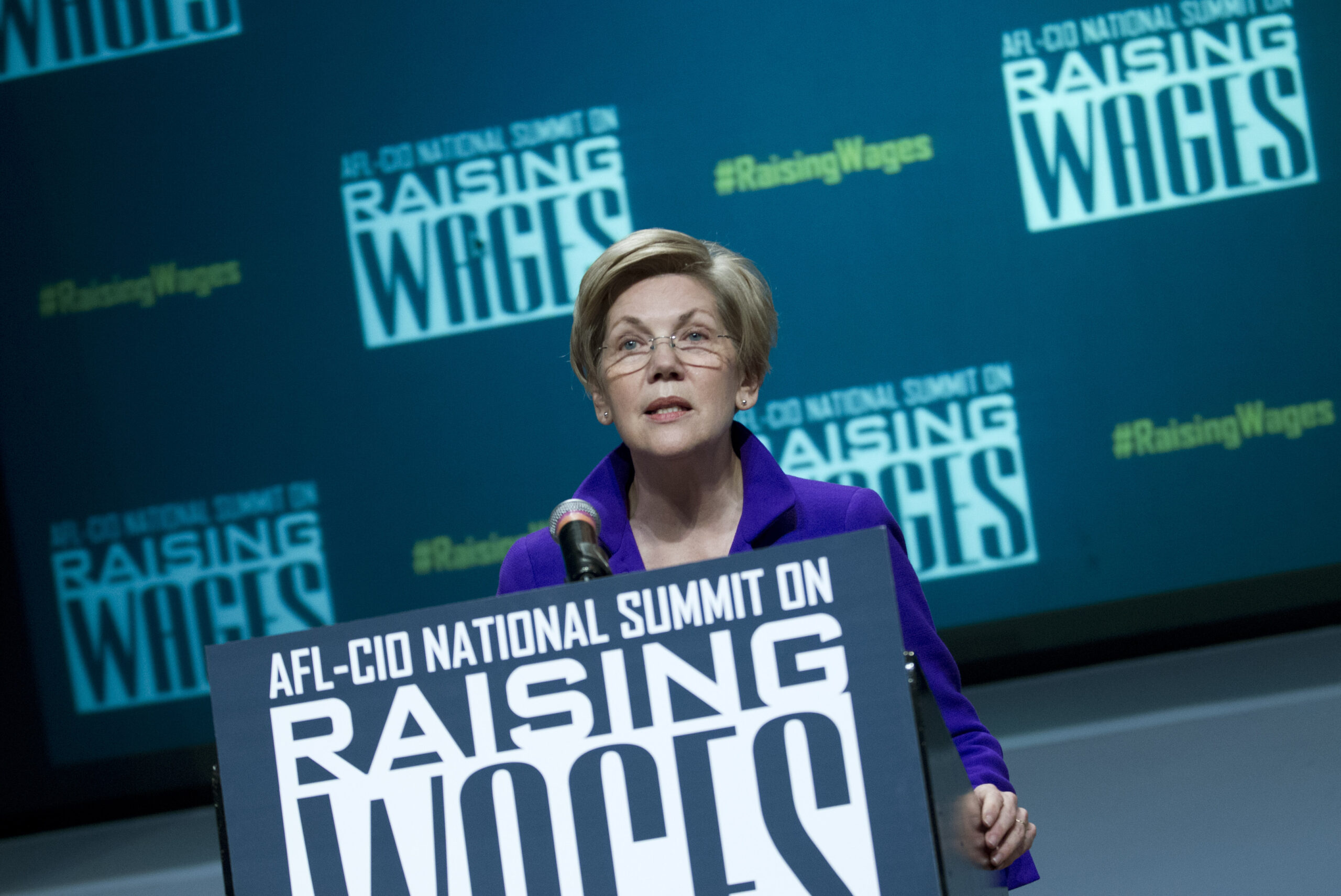 Another peak moment for Elizabeth Warren’s (non)campaign