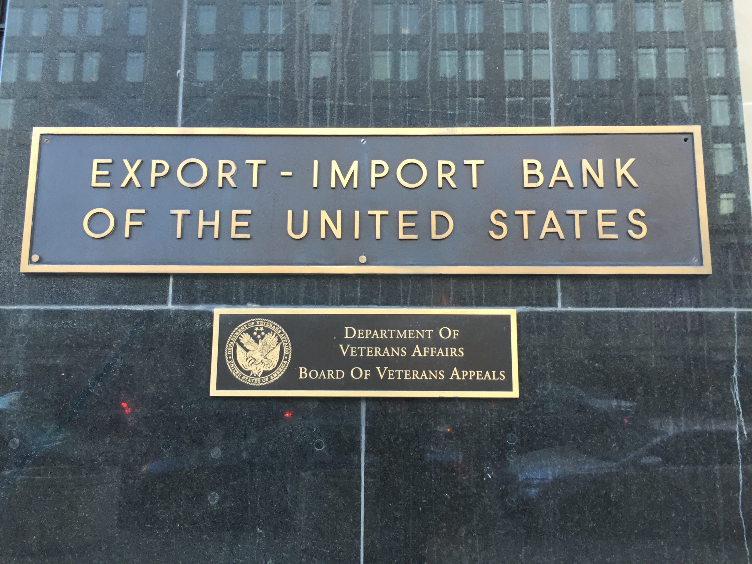 House votes to revive Export-Import Bank