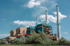 EPA leans toward broad scope for regulating power plants