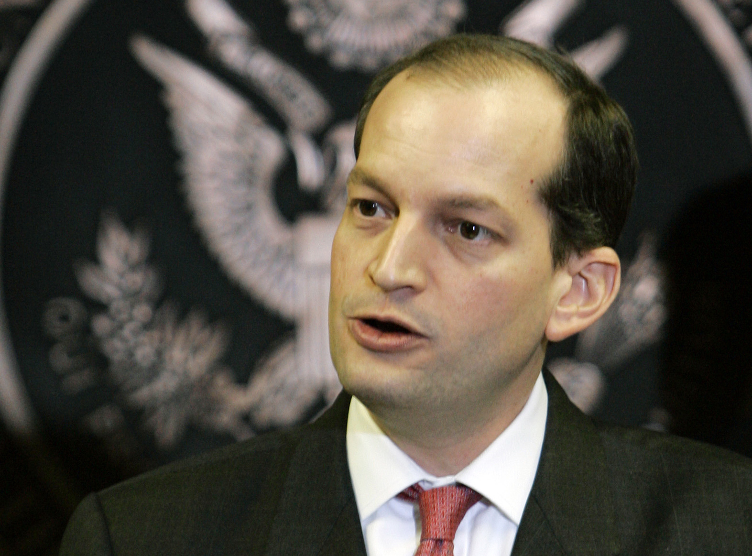 Business groups push for labor nominee Acosta