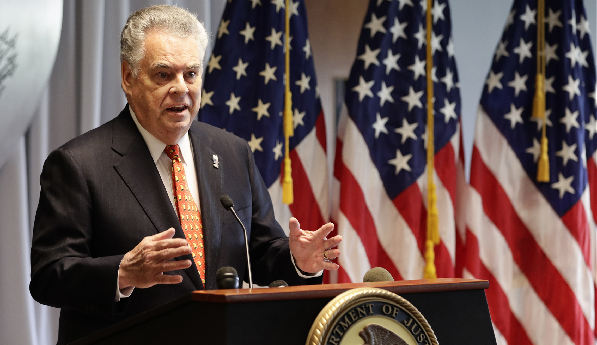 Rep. Peter King: ‘Probably more evidence’ of connections between Clinton and Russia than Trump