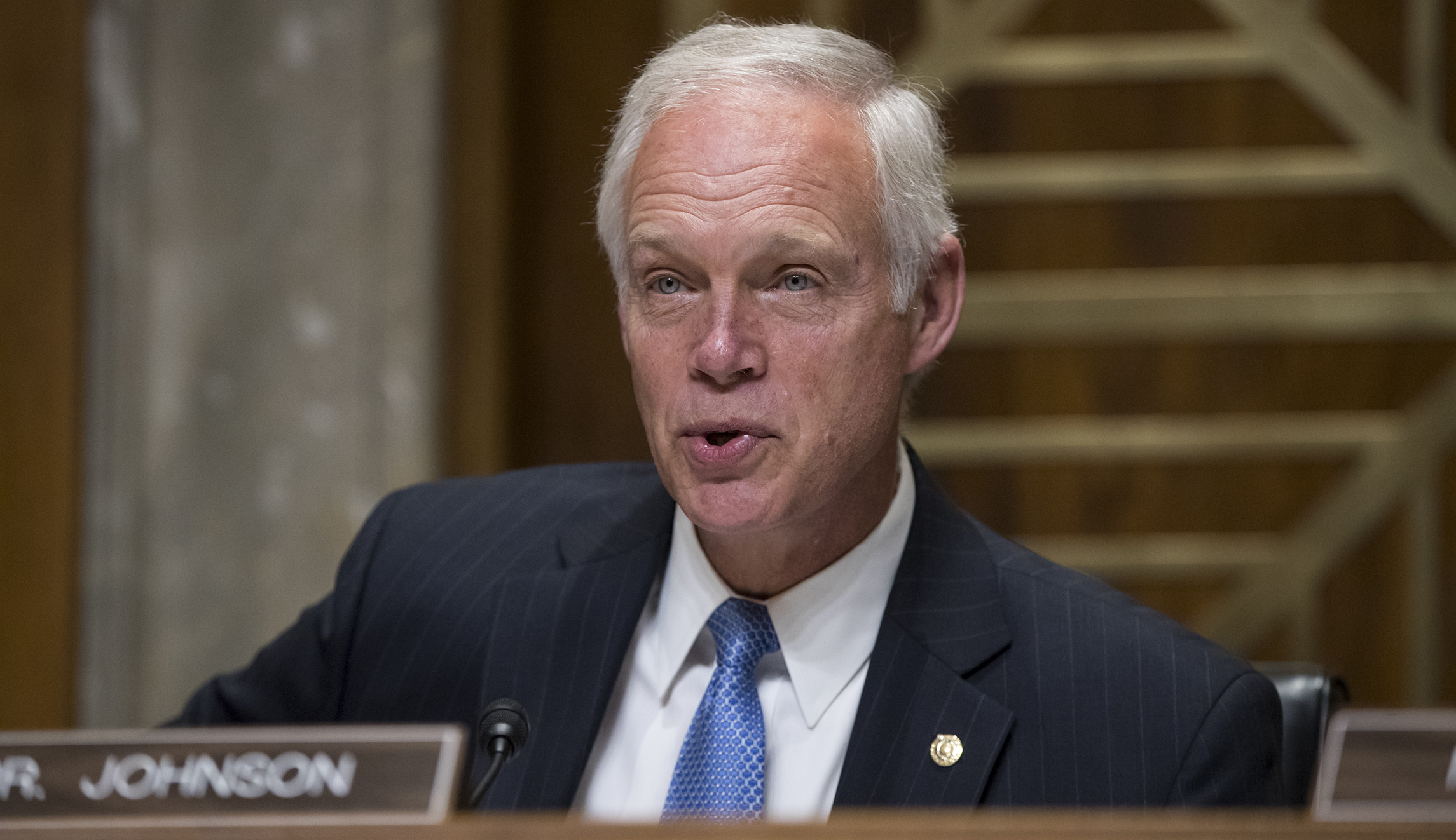 Ron Johnson claims mouthwash helps prevent COVID-19