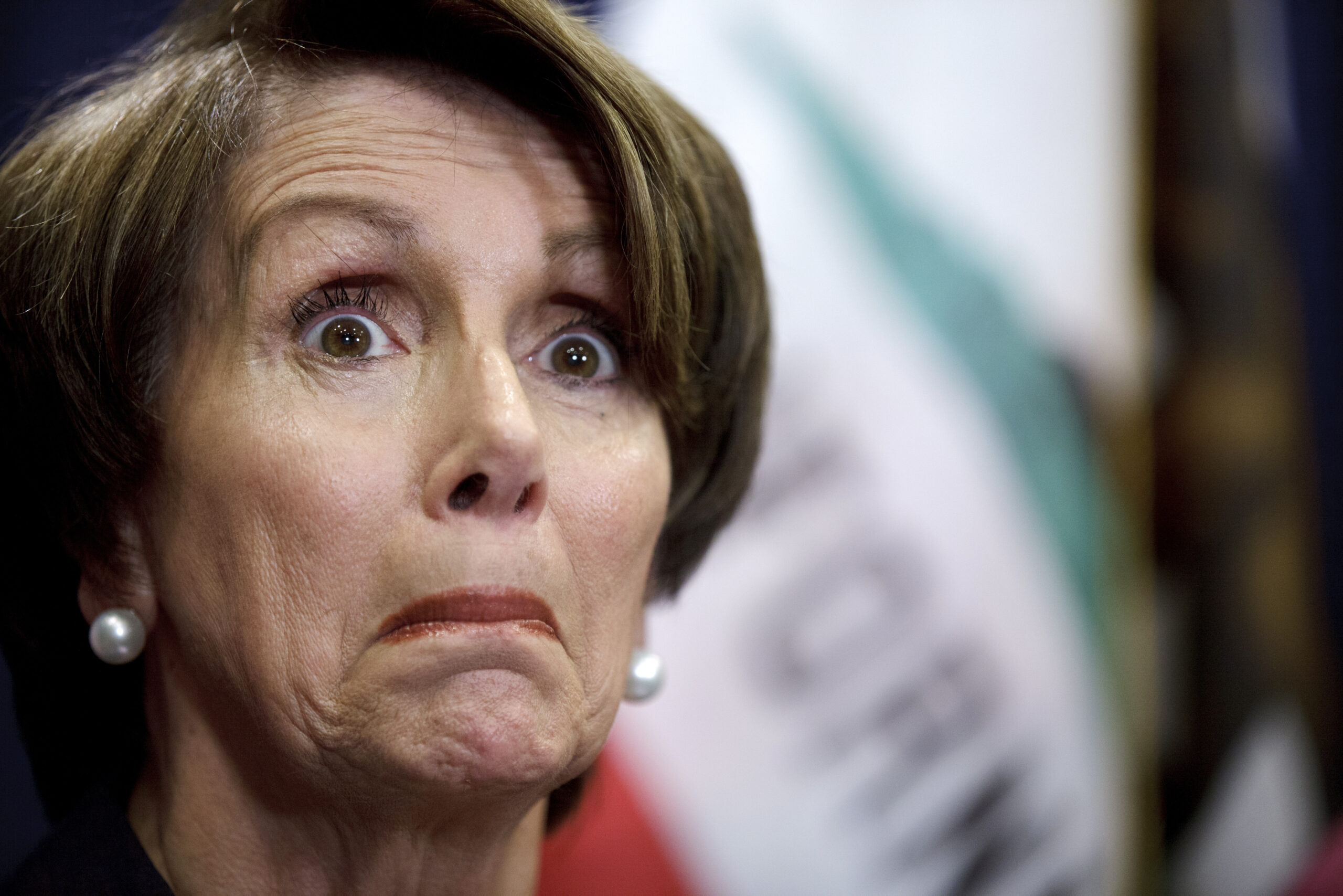 Nancy Pelosi introduces bill as earmark workaround