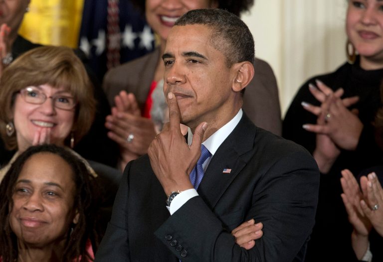 Obama signs actions taking aim at gender pay gap