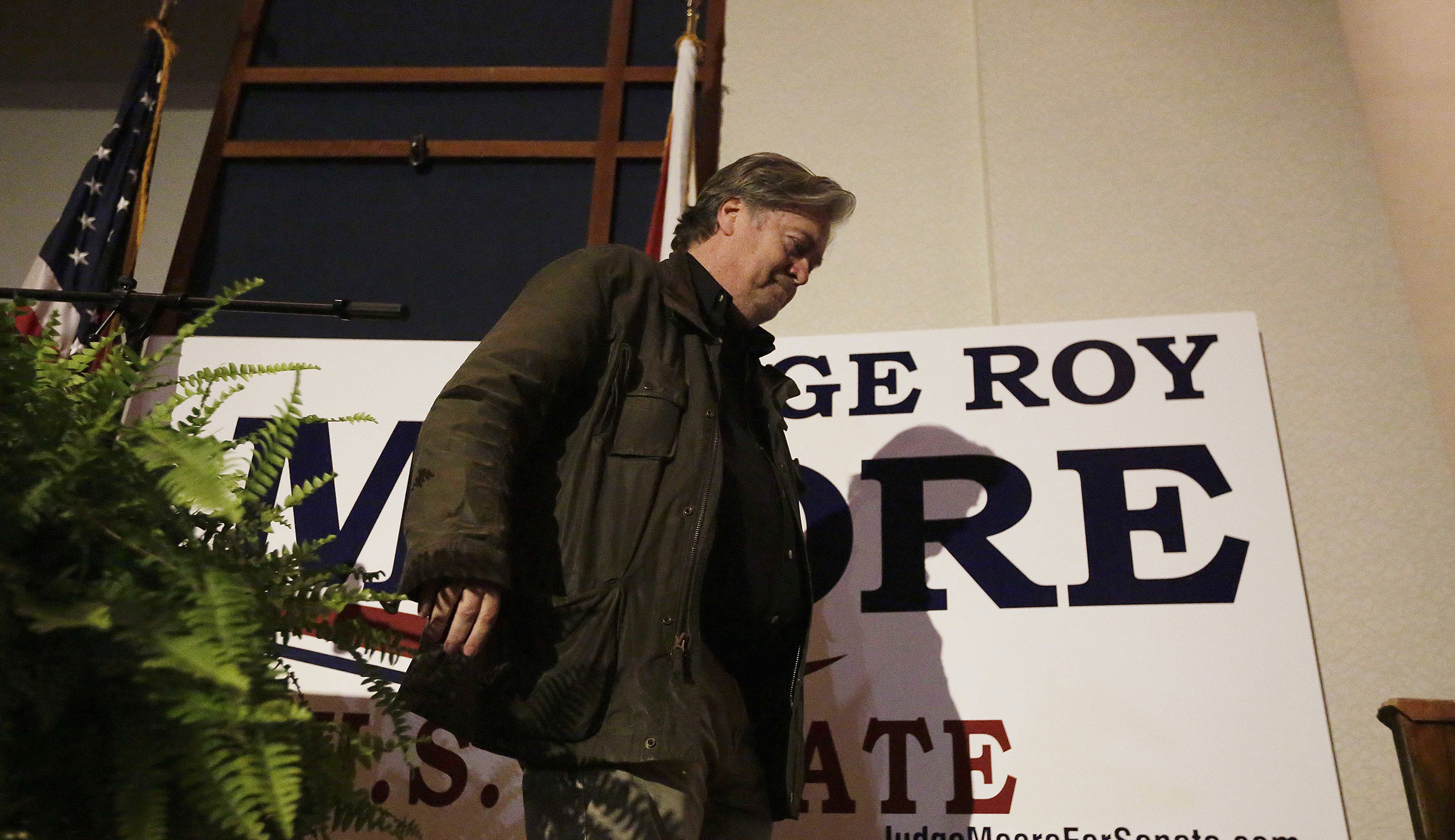 Steve Bannon: If Roy Moore lied when denying the accusations, ‘I will put him in a grave’