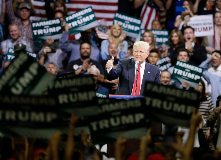 Campaign is angling to use one of two Cleveland stadiums. (AP Photo/Chris Carlson)