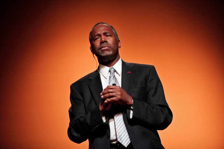 Republican Dr. Ben Carson, a retired pediatric neurosurgeon, speaks as he officially announces his candidacy for president of the United States at the Music Hall Center for the Performing Arts May 4, 2015 in Detroit, Michigan. (Photo by Bill Pugliano/Getty Images)
