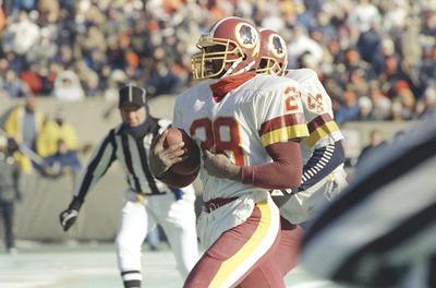Fred Jewell/APCornerback Darrell Green, who played 20 seasons for the Redskins, will be inducted to the D.C. Sports Hall of Fame on Sunday.