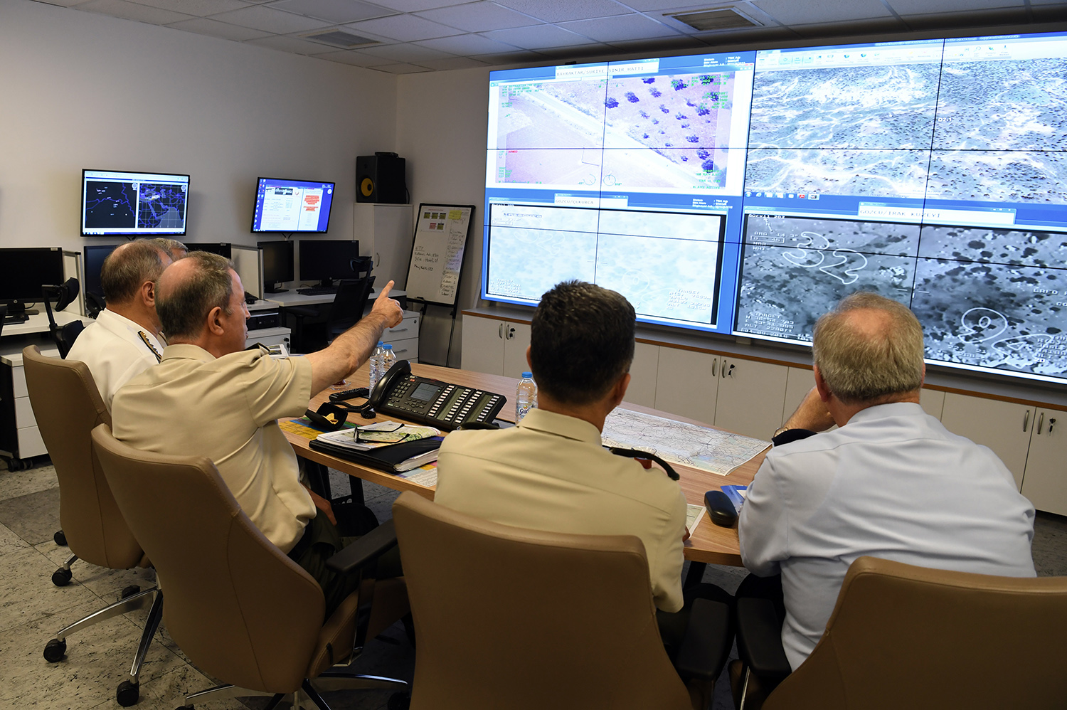 White House rejects Turkey’s call for a no-fly zone