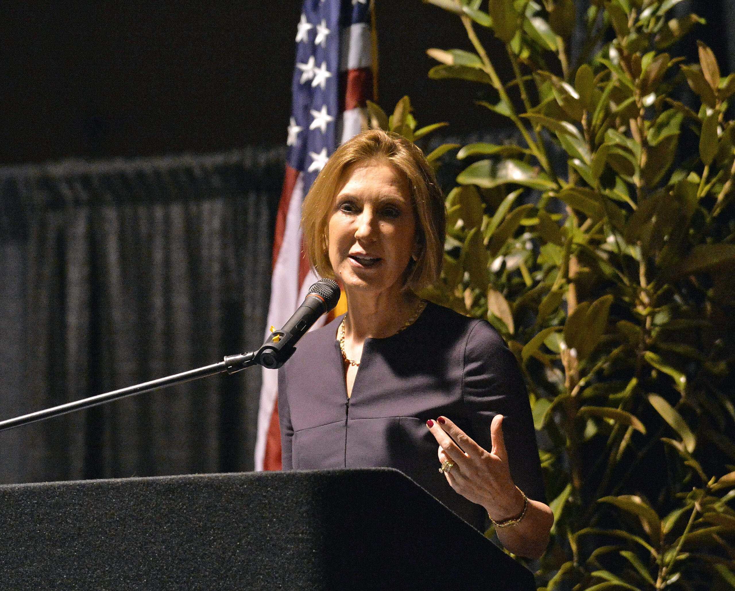 Potential 2016 candidate Fiorina hires RNC staffer