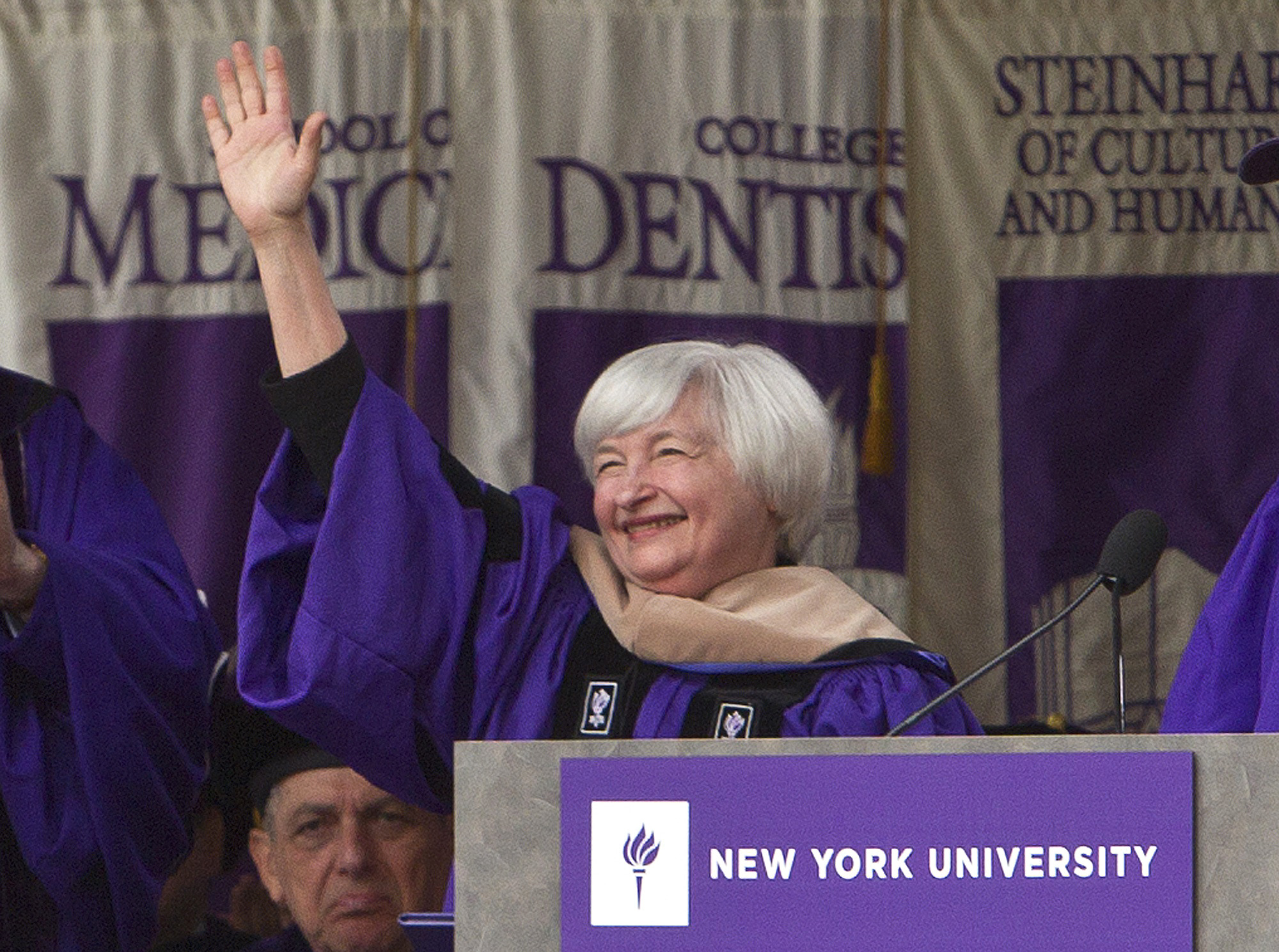 Yellen, at NYU, hails Bernanke’s courage in crisis