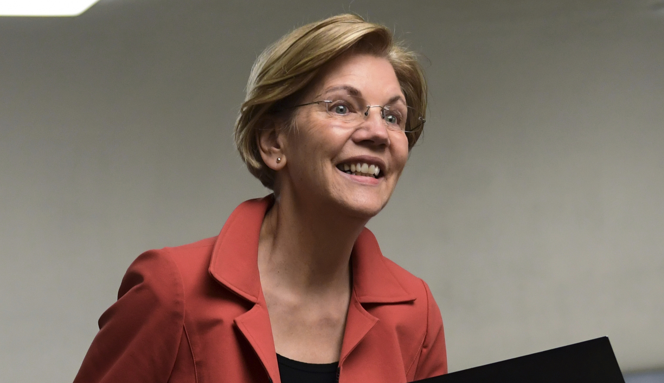 Elizabeth Warren ‘delighted’ energy company in Massachusetts is reducing rates due to GOP tax plan she opposes