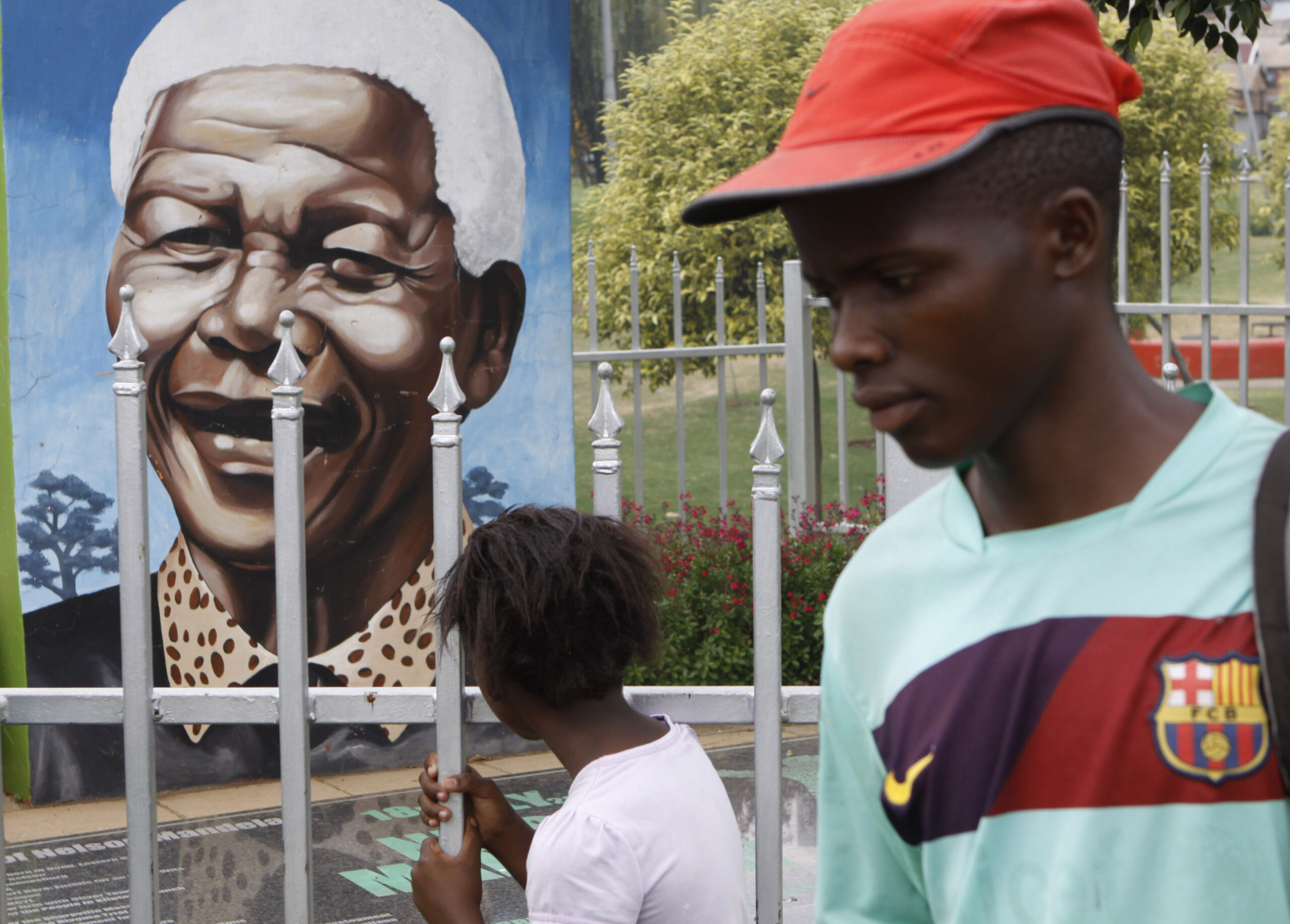 SAfrica: Mandela responds positively to treatment