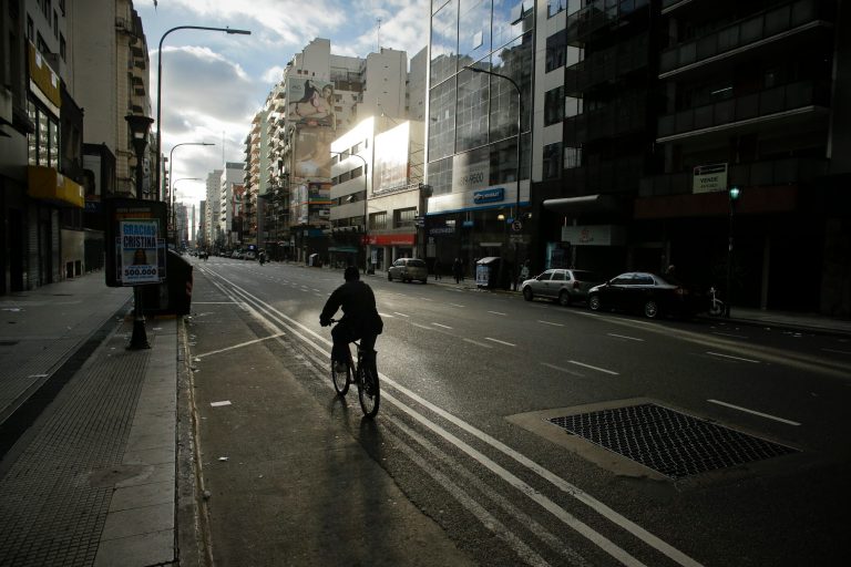 Ailing global economy could lead Fed to delay hike