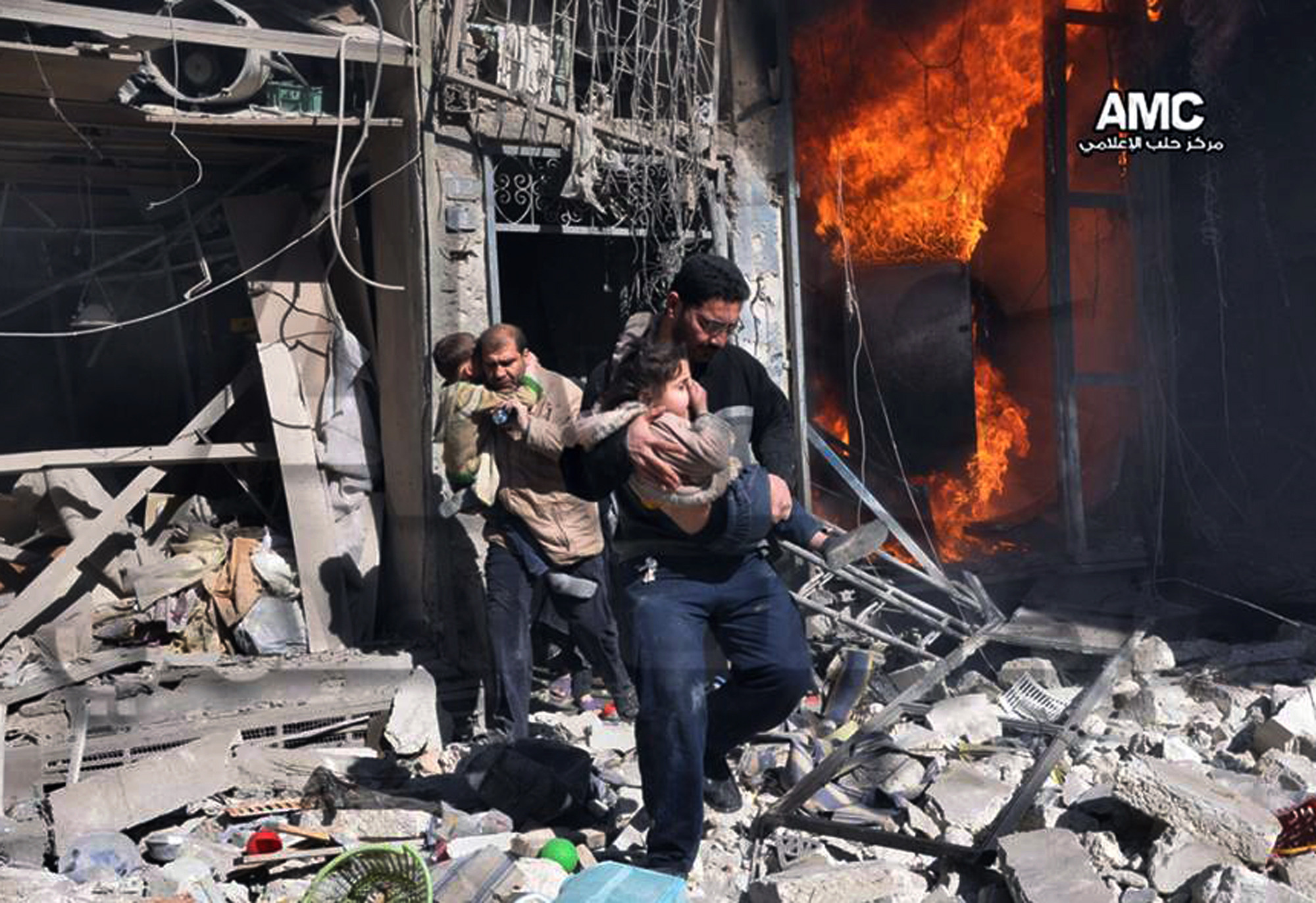 Cease-fire in Syrian city falters, aid halted