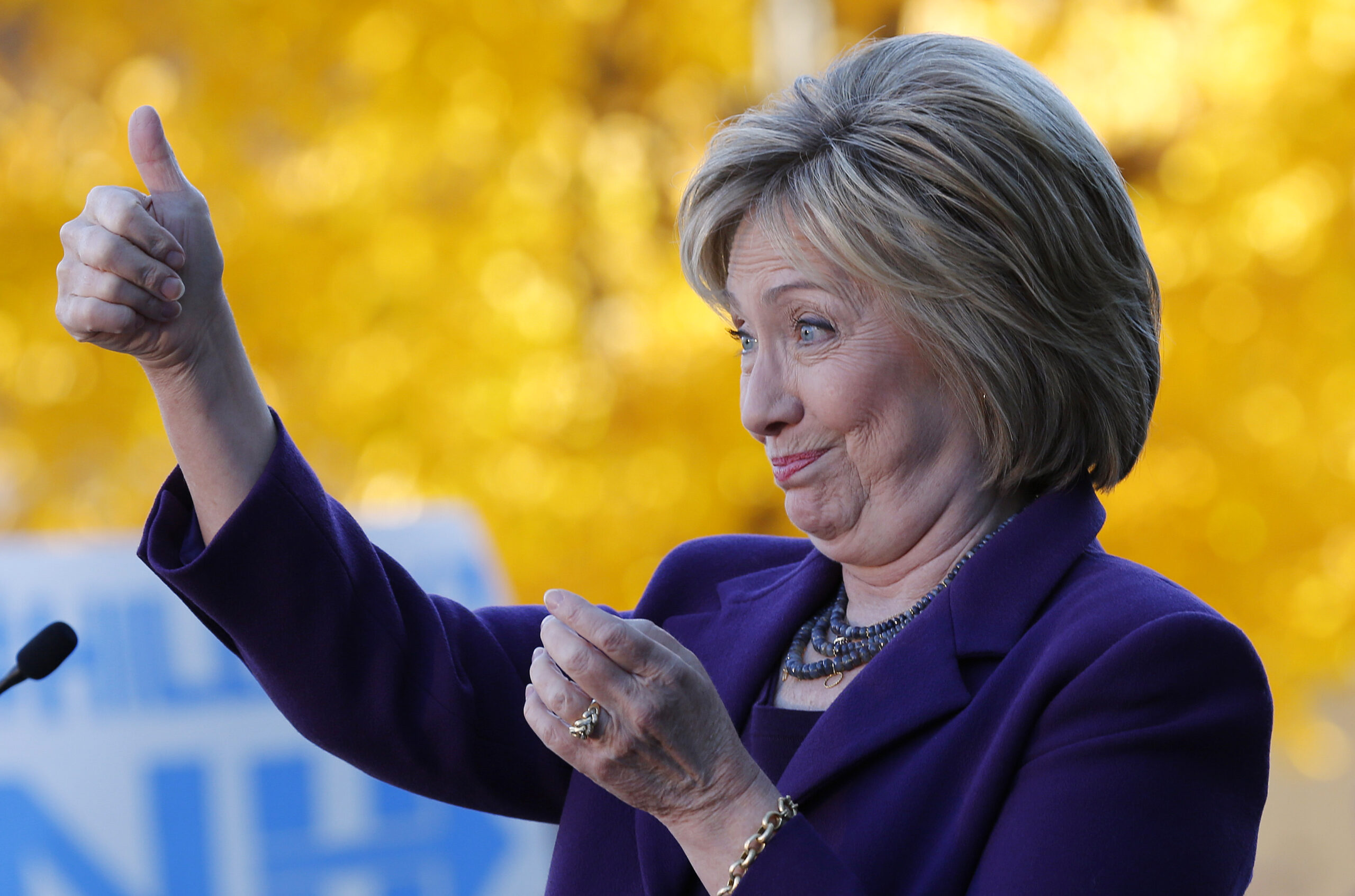 Clinton emails show professional approach to birthdays