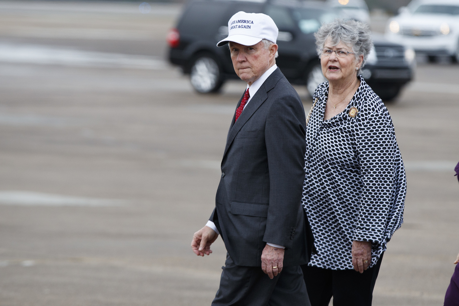 More than 1,000 law professors oppose Sessions for AG