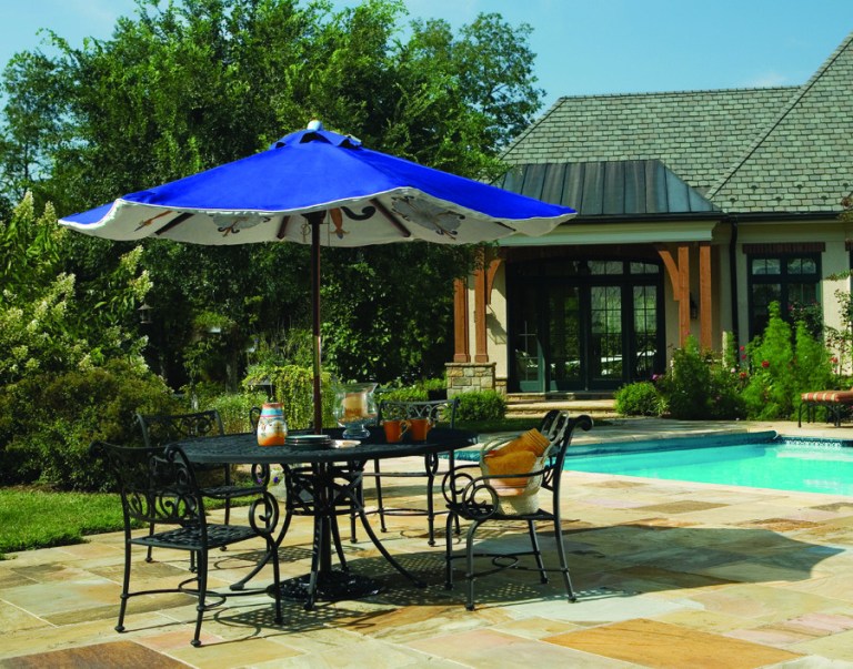 Virginia company offers umbrellas by design