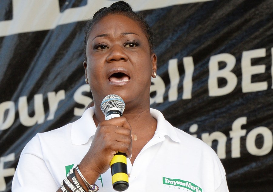 Trayvon Martin’s mother endorses Hillary Clinton
