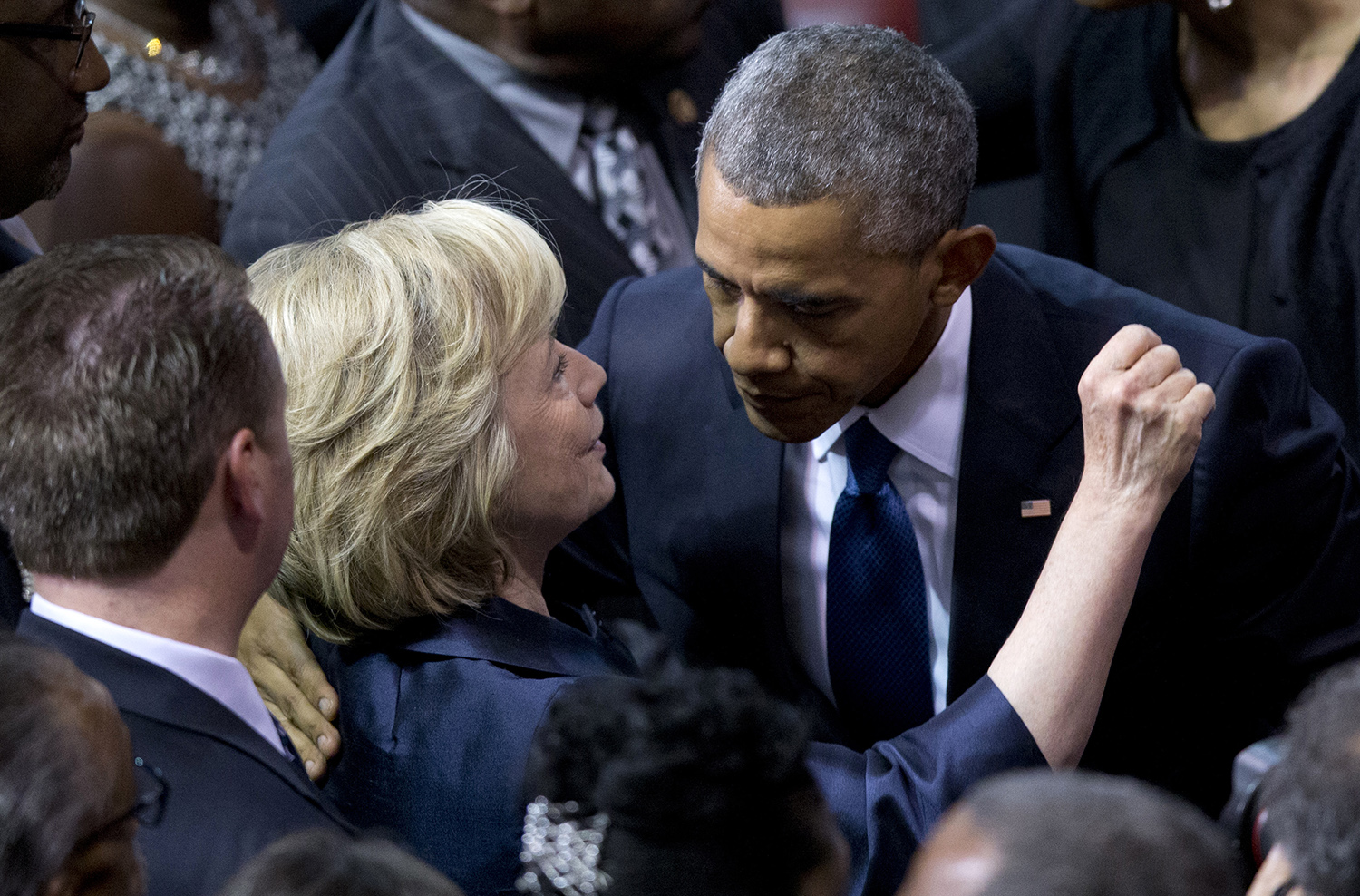 Obama to campaign with Clinton in North Carolina