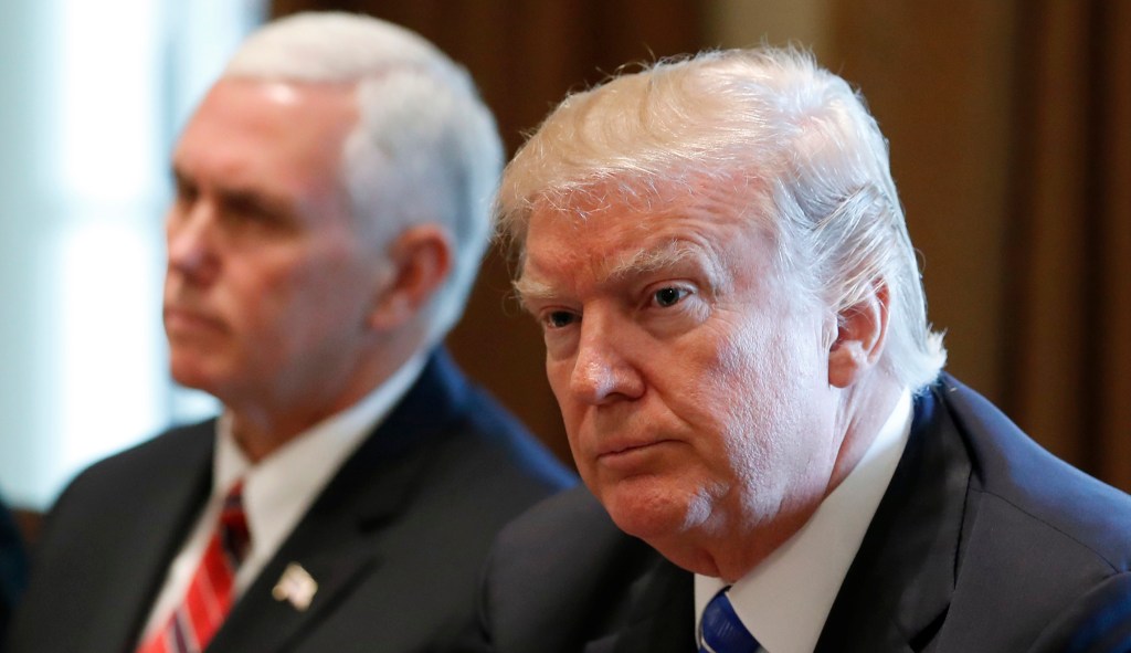 Trump, Pence will fly separately to Florida