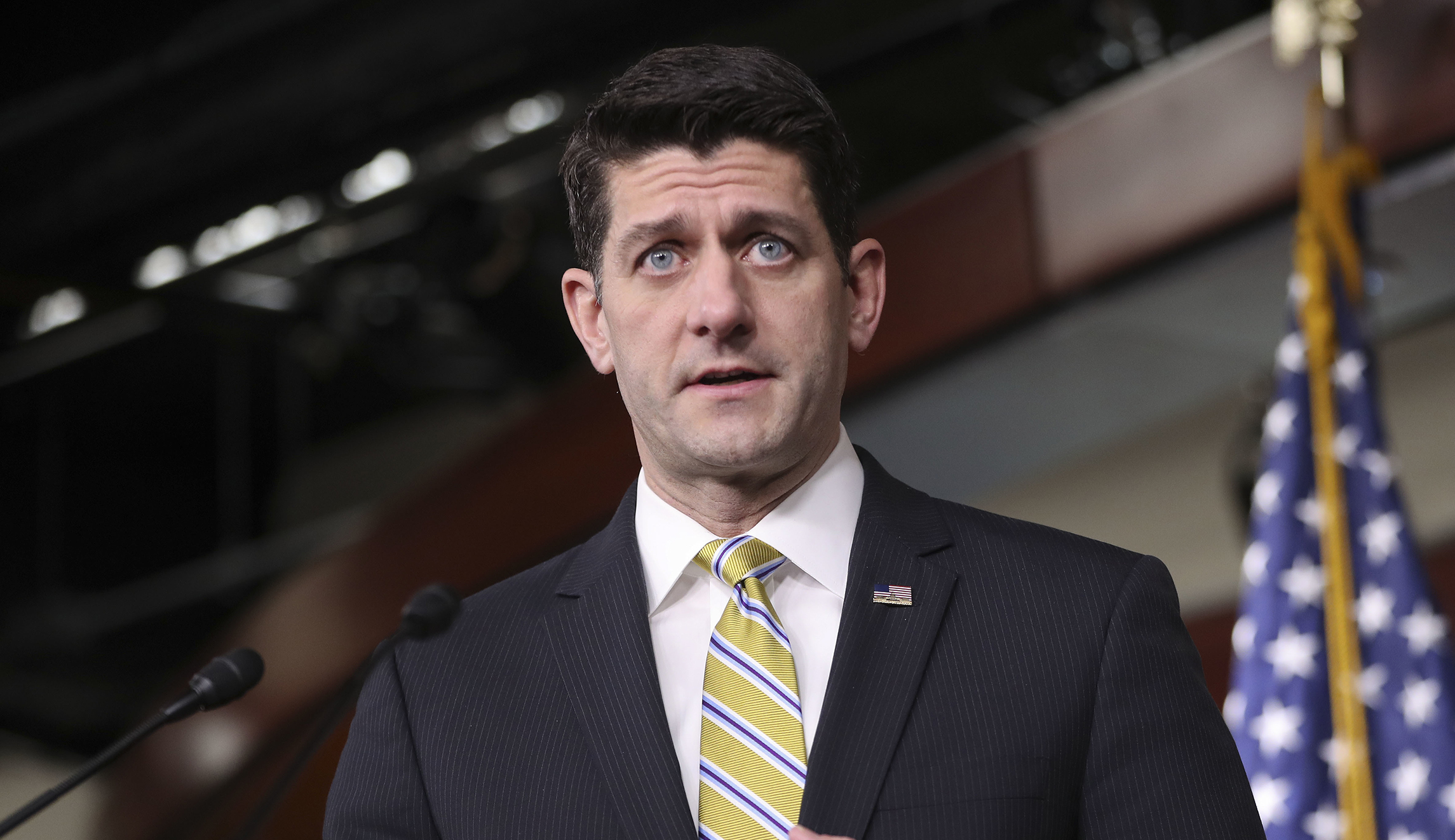 Paul Ryan ramps up pressure on Democrats to get behind government funding bill