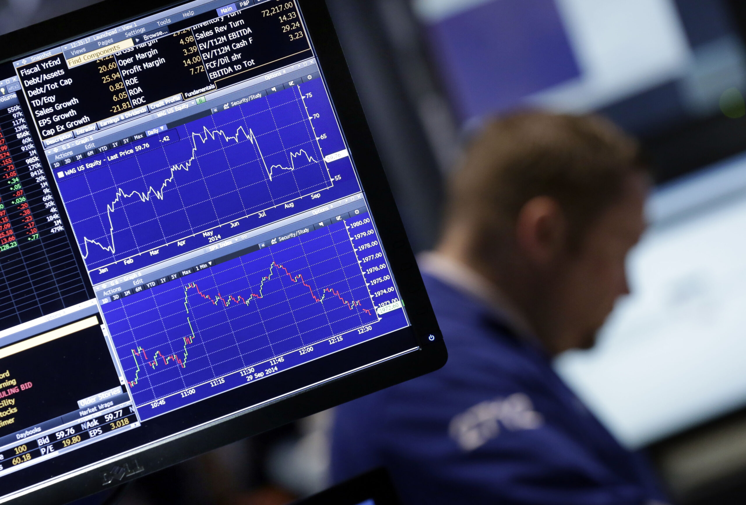 Asian stocks mostly lower after US declines