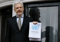 WikiLeaks: Clinton confirmed authenticity of Podesta emails