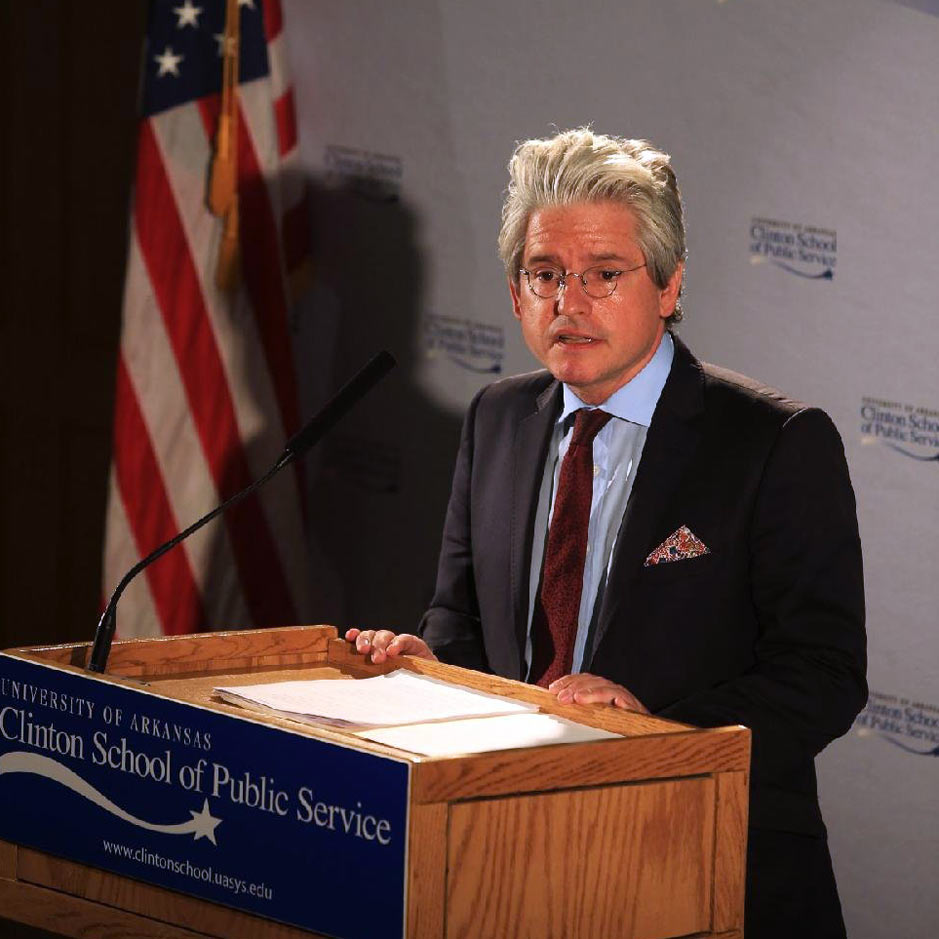 Portents of the Hillary Campaign