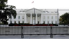 Secret Service: Man who shot himself in the head outside White House is dead