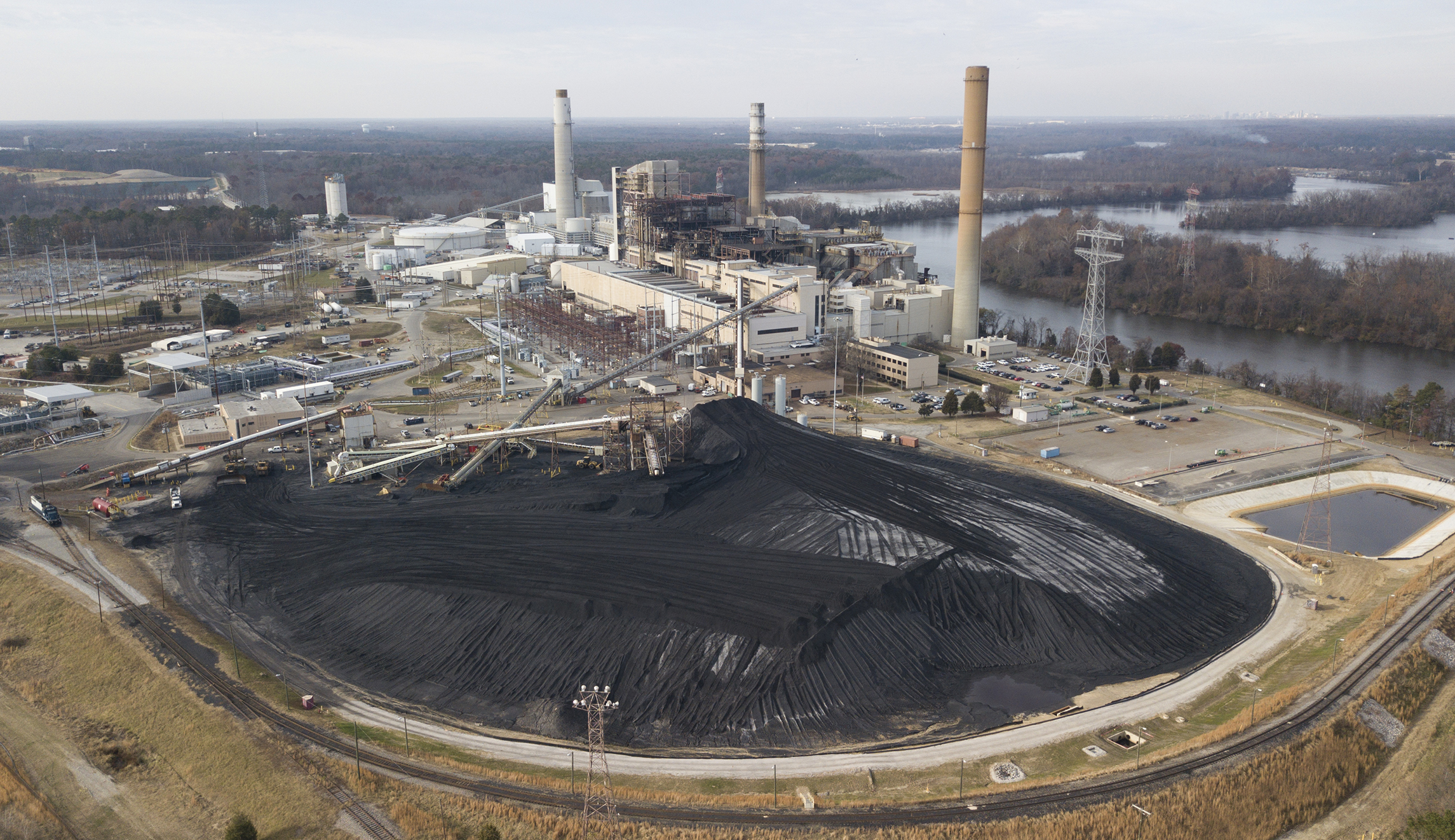 Energy Department: Deep freeze shows risks to grid from coal retirements