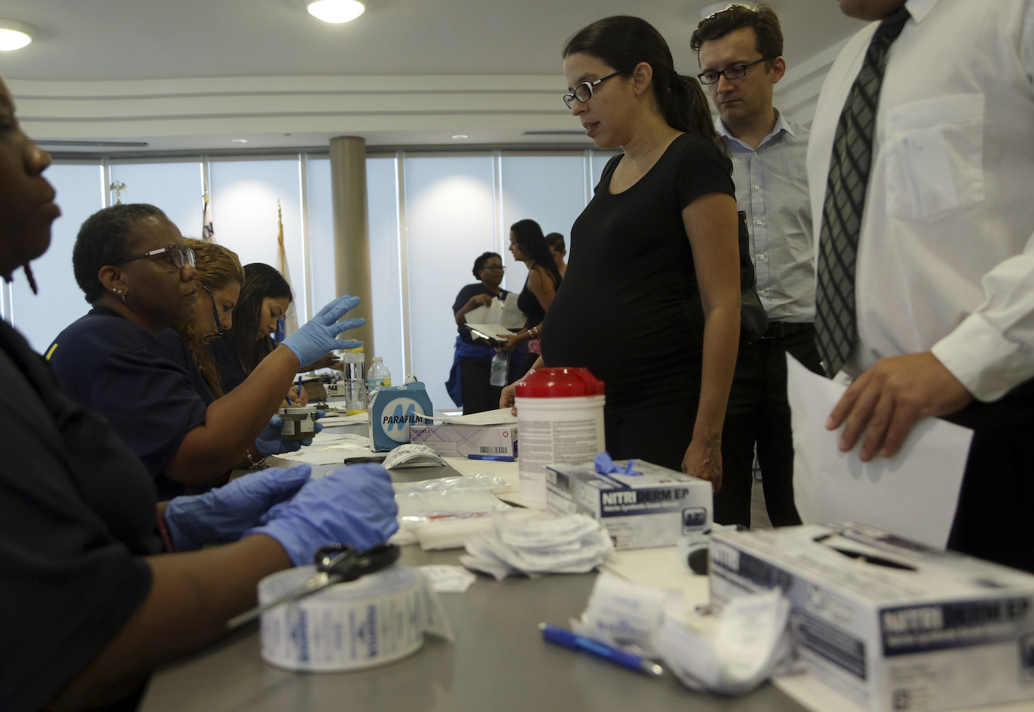 House lawmakers push for disease emergency fund