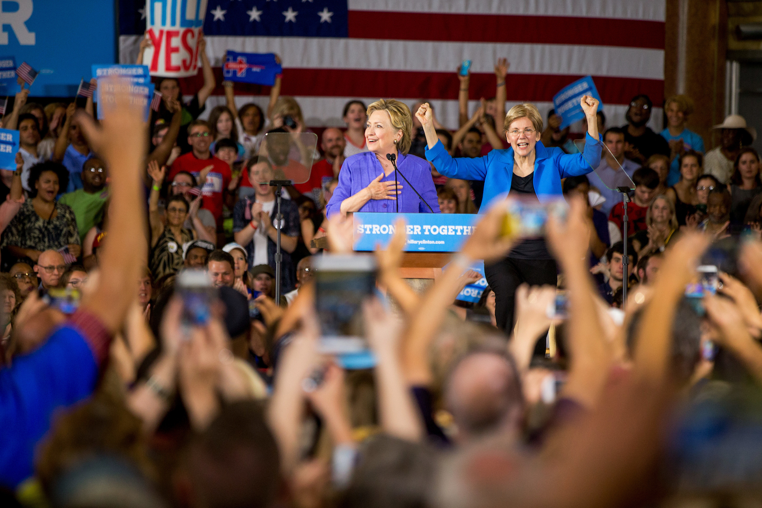 Clinton and Warren meet as VP decision looms