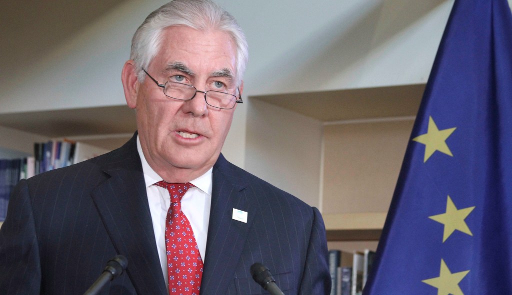 Aide: Rex Tillerson differed with Trump on Charlottesville response