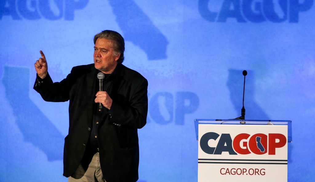 Republican establishment opens its doors to Steve Bannon